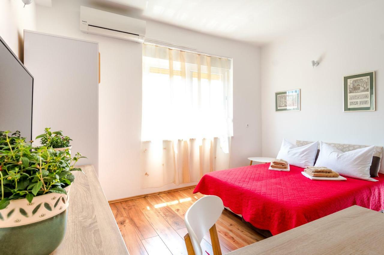 سبليت Apartments Yoe المظهر الخارجي الصورة